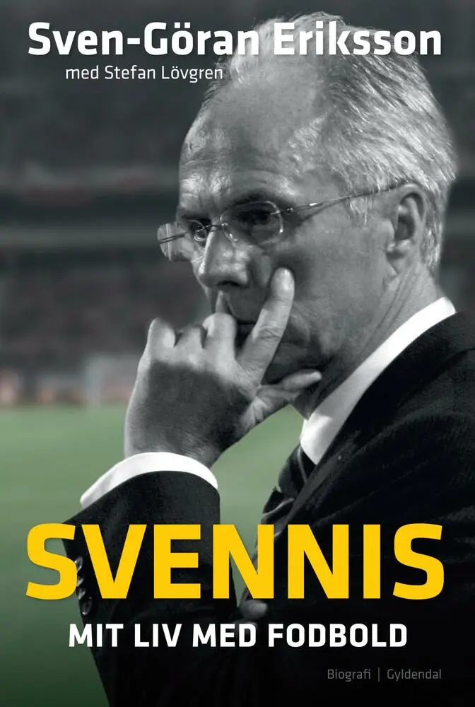 Svennis Mit Liv Med Fodbold - Gyldendal Voresfodbold - 9788702154382