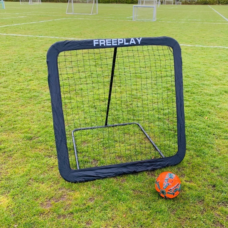 Elite Pro 120 120 Fodbold Rebounder Freeplay Med Kantbånd - Voresfodbold - 0745178381888