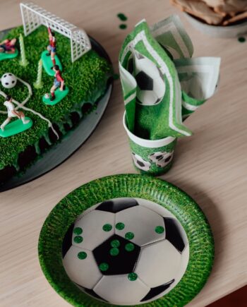 Grøn Fodbold Paptallerkner Stk Ne Engangstallerkner Ø23 - Lukaki.dk Voresfodbold  - 5201184934296