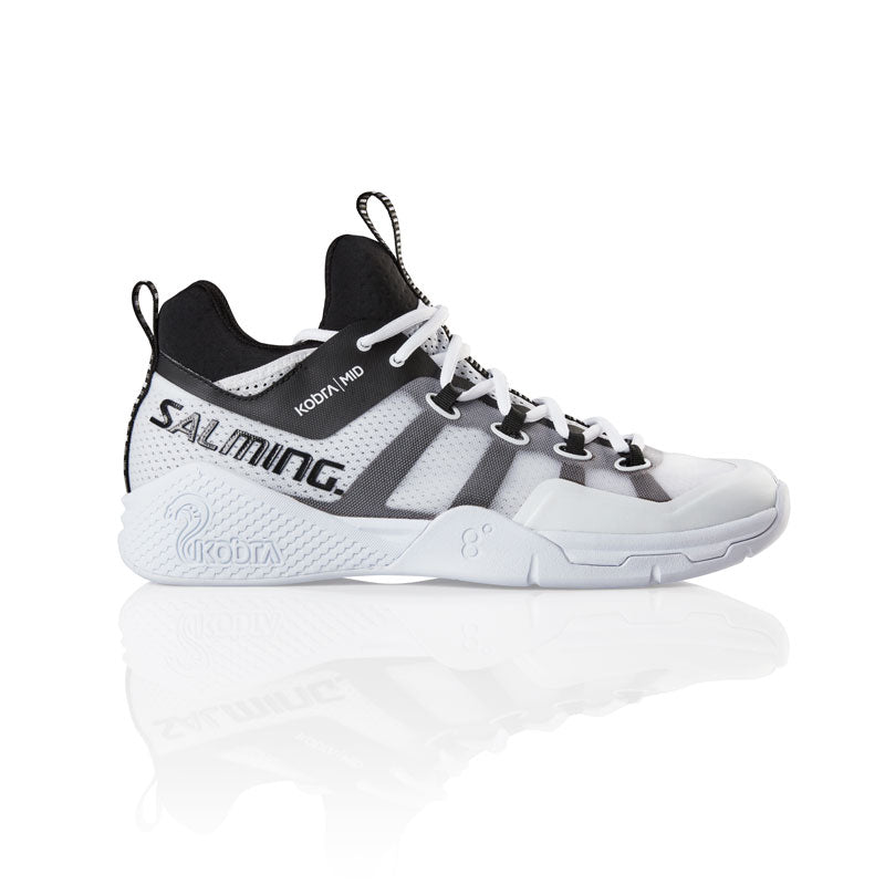 Sort Salming Kobra Mid Squashsko White Black - Salming Voresfodbold